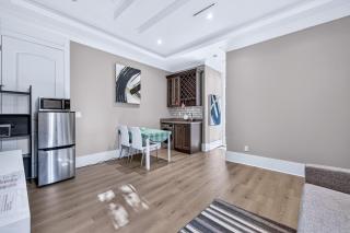 Private Richmond Suite Near YVR & Steveston - 5