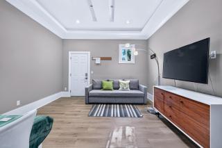 Private Richmond Suite Near YVR & Steveston - 1