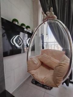 2BR Infinity Pool Condo Near Jonker 5Pax - 7