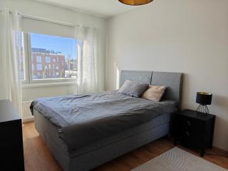 Modern and beautiful two-bedroom apartment, WiFi and parking - 7