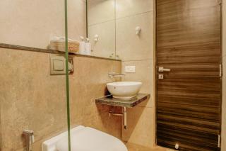 Zyric By Stamaster - Serviced Apartments with Pool in Siolim - 9