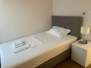 Apartment Viktor Belgrade Airport - 4