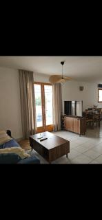 Grand T2 A DEUX PAS DE LA PLAGE LOZARI - 7