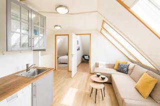 Top floor - unbeatable location - 9