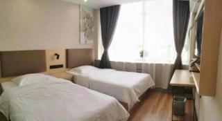 GreenTree Inn Xinjiang Uygur Autonomous Region Korla Bazhou Bus Terminal Beishan Road Express Hotel - 3