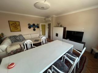 Große 4 Zimmer Wohnung - 9