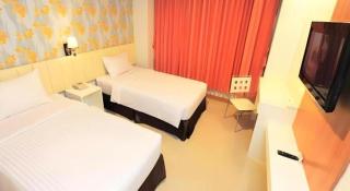Pratunam Hotel - 5