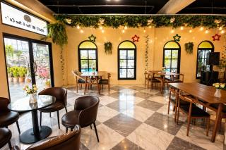 White House Hotel Kamphaeng Phet - 1
