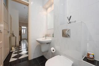 Glasgow City - Large Stylish 2 Bed Flat in Unique Ibrox Location Walking Distance to Subway and Free On-Street Parking - 2