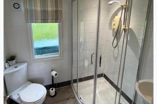 Seaside Cabin Retreat in Bideford - 3