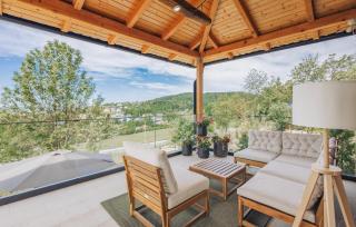 Beautiful Home In Zagreb With Wifi - 5