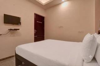 FabHotel Shaz Residency - 5