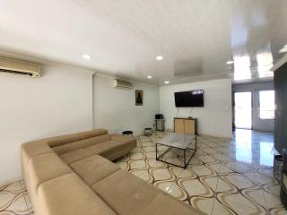 Meadway Mews Home - 3