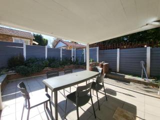 Meadway Mews Home - 1