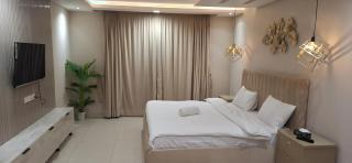 Gold Crest Residency - Hotel Serviced Apartments DHA Lahore - 8