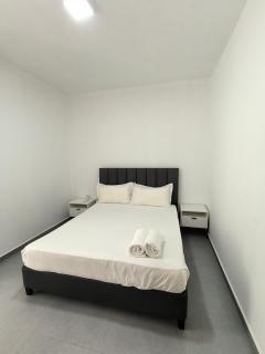 Luxury 3Bedroom Rooftop Pool - 9