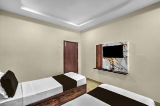 Townhouse Kurnool Bus Terminal Formerly Hotel Lakshmi Pride - Kurnool - 4