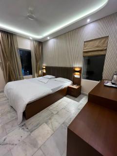 Hotel Akashdeep - 1
