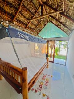 Bush Beach Hostel - 1