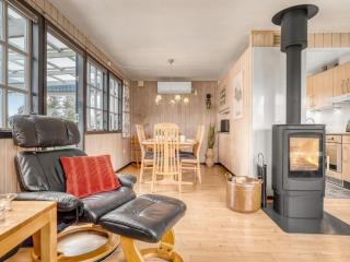 Holiday Home Thorir - 500m from the sea by Interhome - 5