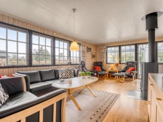 Holiday Home Thorir - 500m from the sea by Interhome - 3