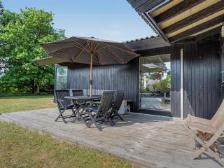 Holiday Home Anelle - 100m from the sea by Interhome - 2