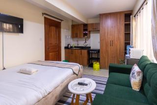 Caramel Studio In CBD with Free WI-FI - 5
