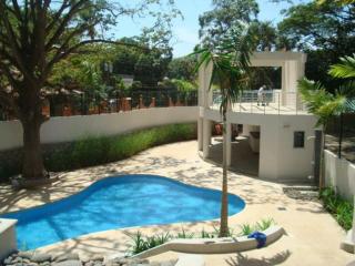 Funky Art Loft Central Tamarindo - 4