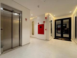 Apartamento Novo, 2 Quartos, Suíte e Garagem - 4