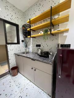 Cozy 1BHK for Couples and Friends - 7