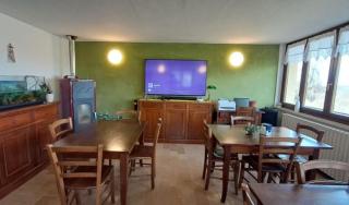 Desdemona House Pub - 4