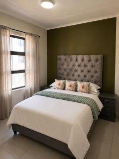 The Olive Suite 1 Bed Apartment in Midrand - 1