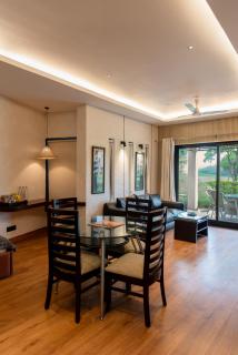Beautiful Apartments at Tarudhan Valley Golf Resort, Manesar - 7