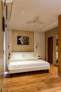 Beautiful Apartments at Tarudhan Valley Golf Resort, Manesar - 5
