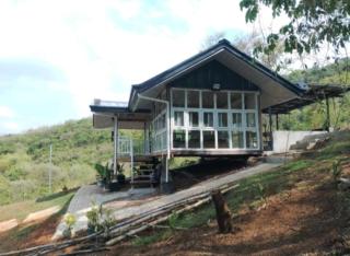 A private offgrid glass mountain cabin Accessible by ATV With Starlink Wi-Fi and panoramic views - 7