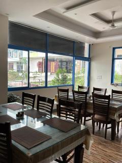 Moonshiva stay and cafe - 4