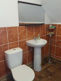 2 nd floor with 3 rooms - 5