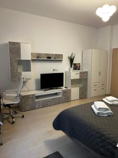 Vera Residence - Free Private Parking & Self Check-In - 5