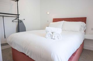 Compact Studio in Central Torquay Close to Beach - 1
