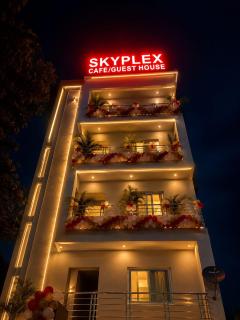 SKY PLEX GUEST HOUSe - 7