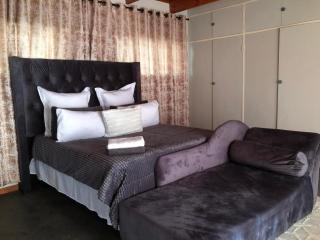 The Reeds Mbombela Guest House - 4