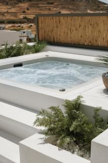 The Lofts Paros Executive Suites - 6