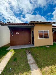 Casa em condomínio próximo à praia do aracagy - 0
