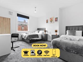 Spacious Leeds Home Sleeps 6 with Free Street Parking - 9