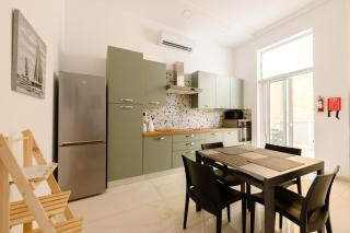 Sliema Spacious Room - 2