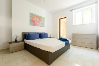 Brand-new, spacious flat, Sliema - 8