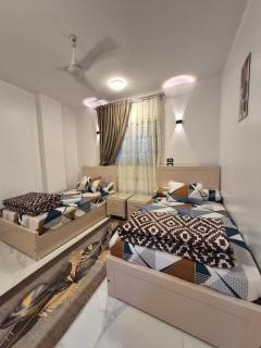 Thebes Guest house - 8