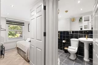 Modern 2BR Flat in Lewisham - 9
