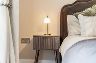 Renovated 2 Bed, 2 Bathroom Birmingham Central Apartment - 8