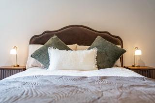 Renovated 2 Bed, 2 Bathroom Birmingham Central Apartment - 3